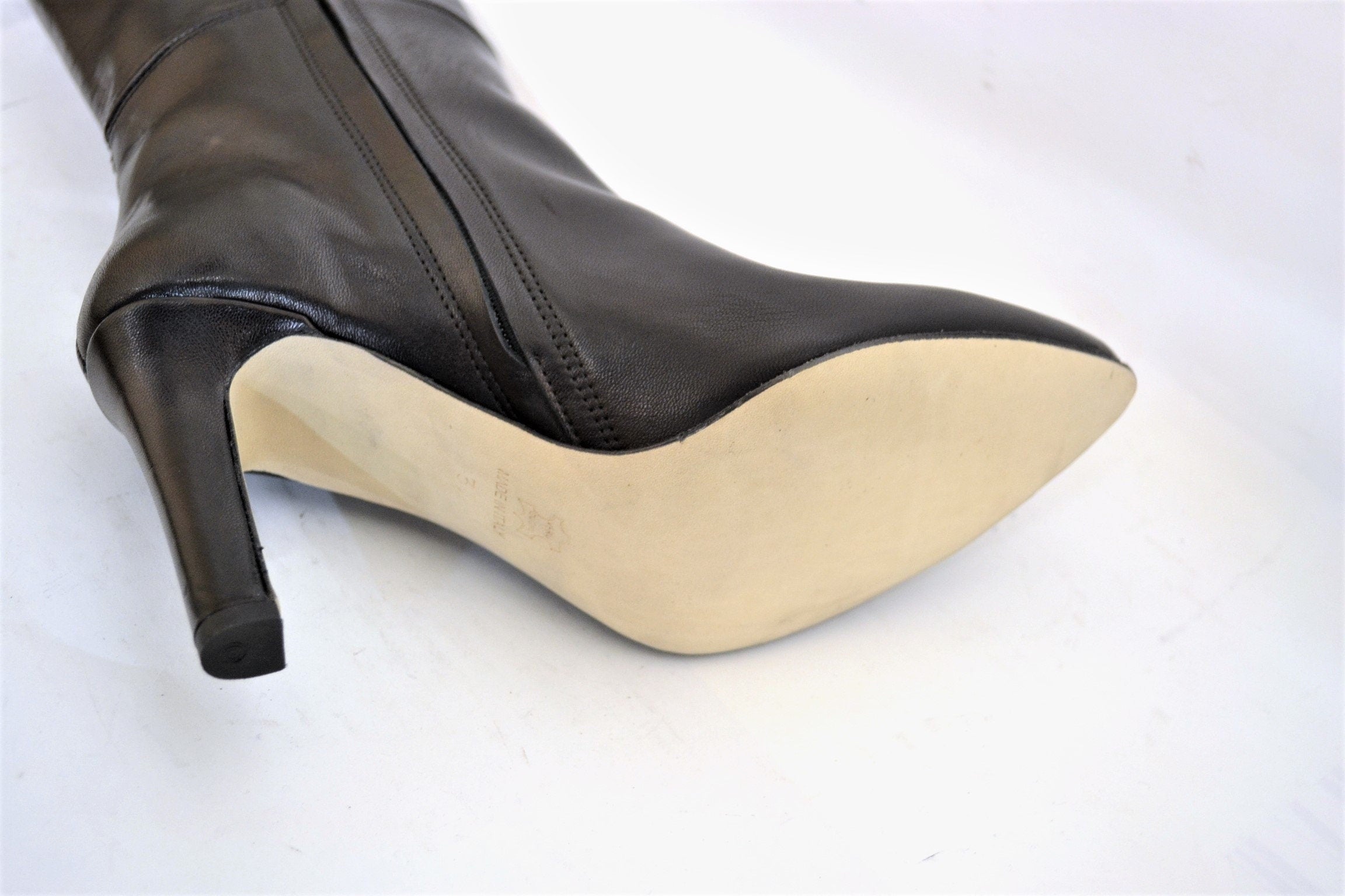 THIGH BOOTS STIVALI donna alla coscia vera pelle di nappa colore nero, fodera pelle suola cuoio made in Italy artigianali
